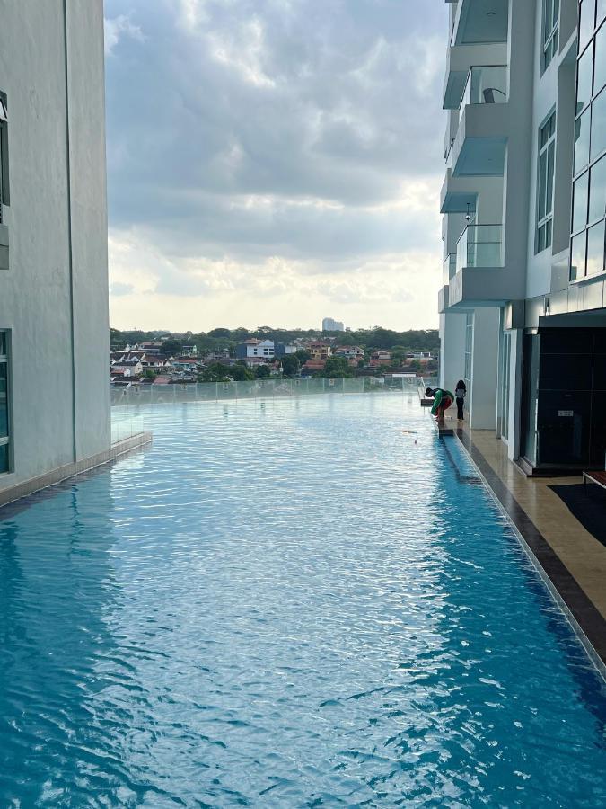Ksl Mall 5 Pax High Floor View *